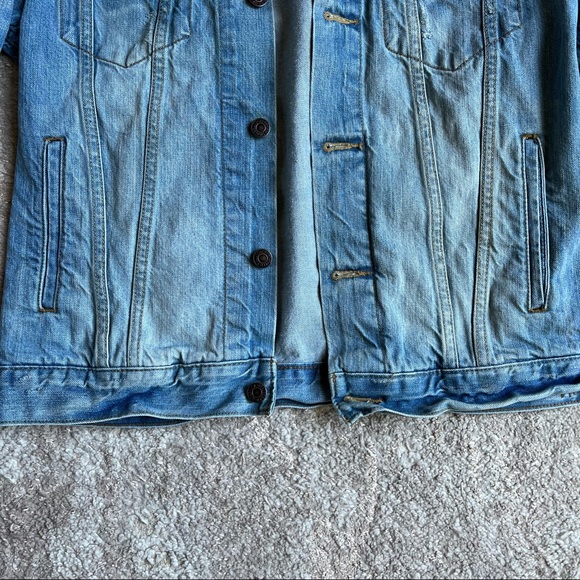 Levi’s Distressed Denim Jacket Jean Jacket - Picture 7 of 11
